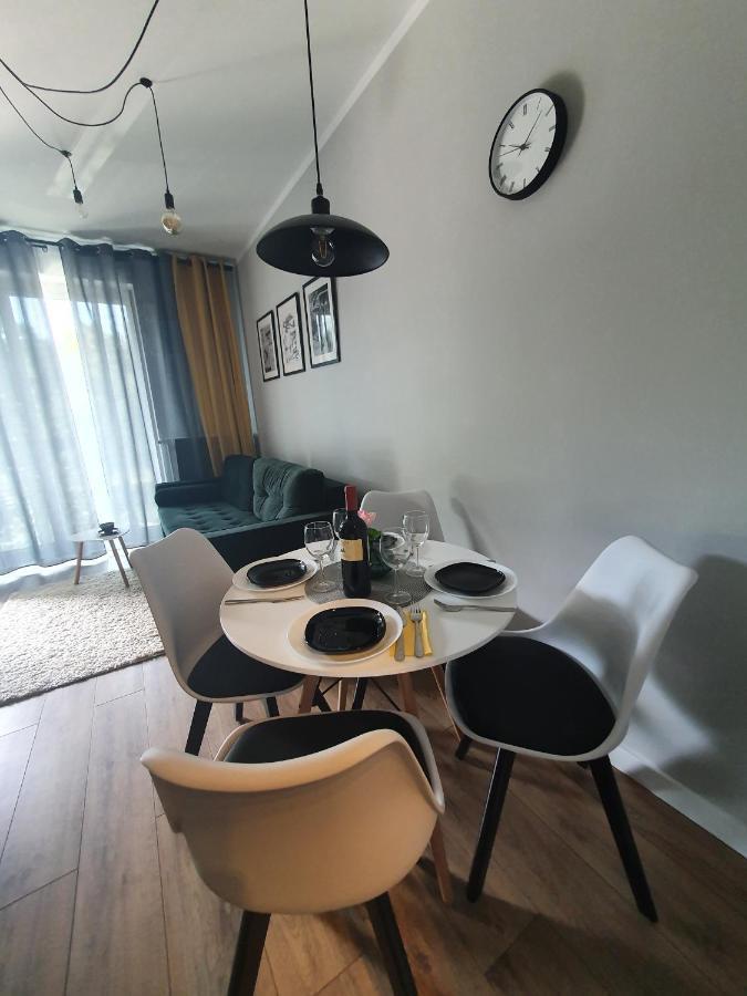 Vizzit Us Premium Apartments Marina Mokotow Varsavia Esterno foto